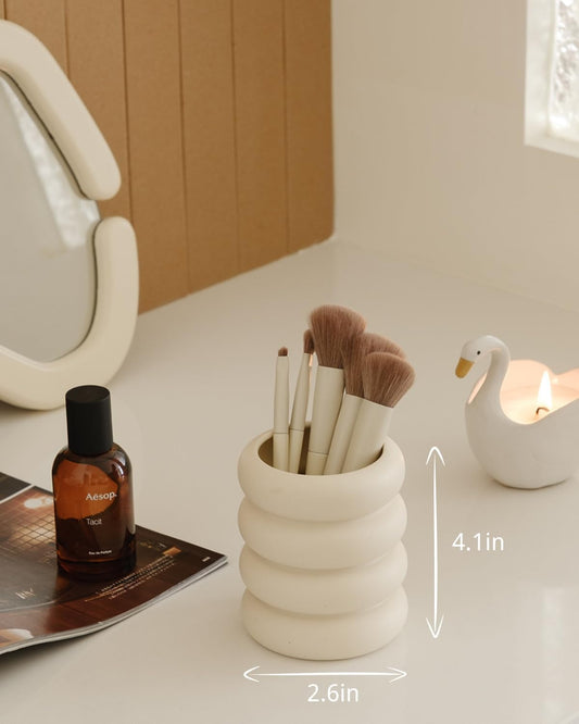 WENSHUO Chubby Pen Holder, Makeup Brush Organizer, Modern and Minimalistic, Ceramic Desk Accessories (Nacre White)