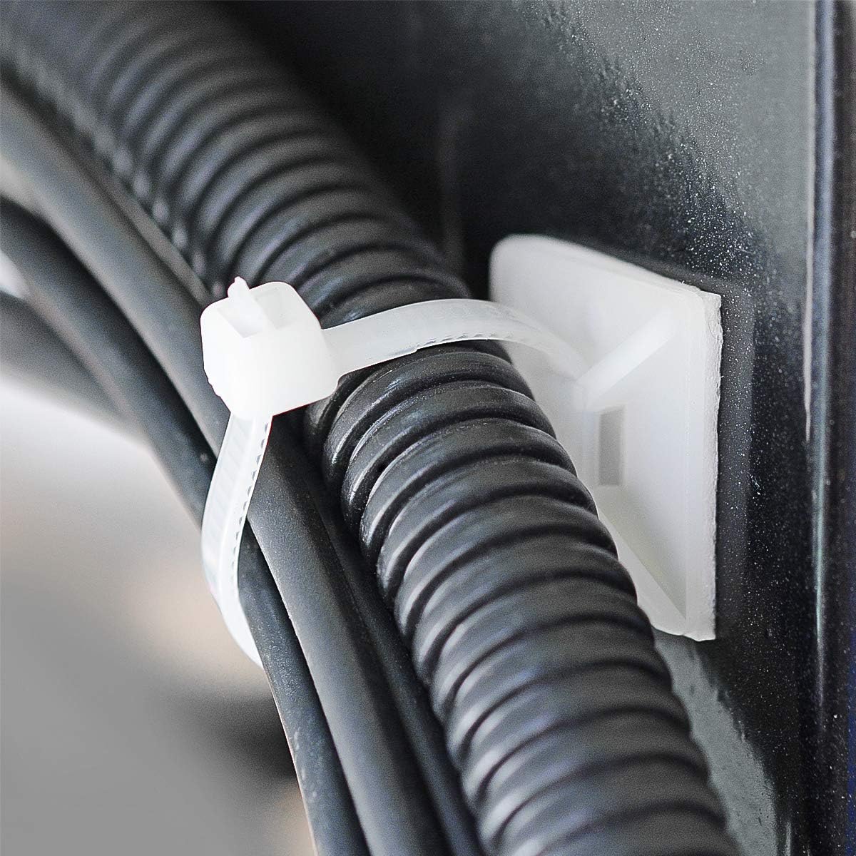 XHF 100 PCS 3/4" Black Self Adhesive Cable Zip Tie Mounts Wire Cable Clips Holders Management Anchors Organizer Holders Squares(HS-101S)