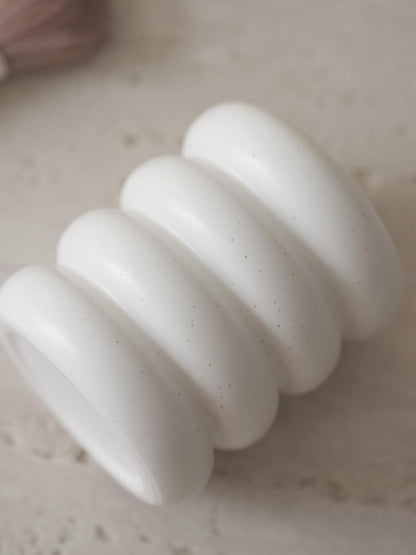 WENSHUO Chubby Pen Holder, Makeup Brush Organizer, Modern and Minimalistic, Ceramic Desk Accessories (Nacre White)