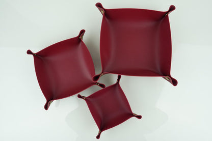 DoMii PU Leather Tray Valet Tray,Catchall Tray for Keys/Watch/Wallet/Jewelry,Desk Organizer for Entryway Table Bedside Nightstand 3Sizes Wine Red