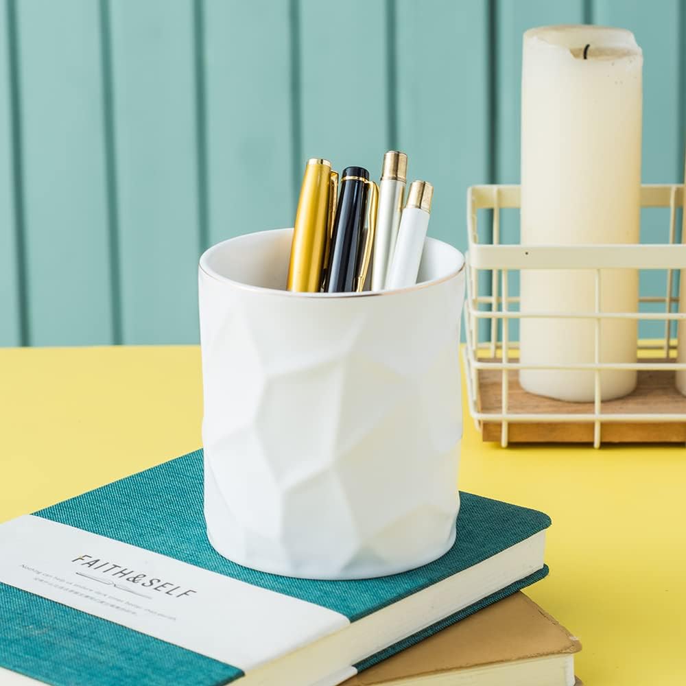 Ceramic Irregular Round Pen Holder For Desk Cute Stand Gold Line Aesthetic Pencil Cup Pot Desk Organizer for Men Women Makeup Brush Holder (Black)