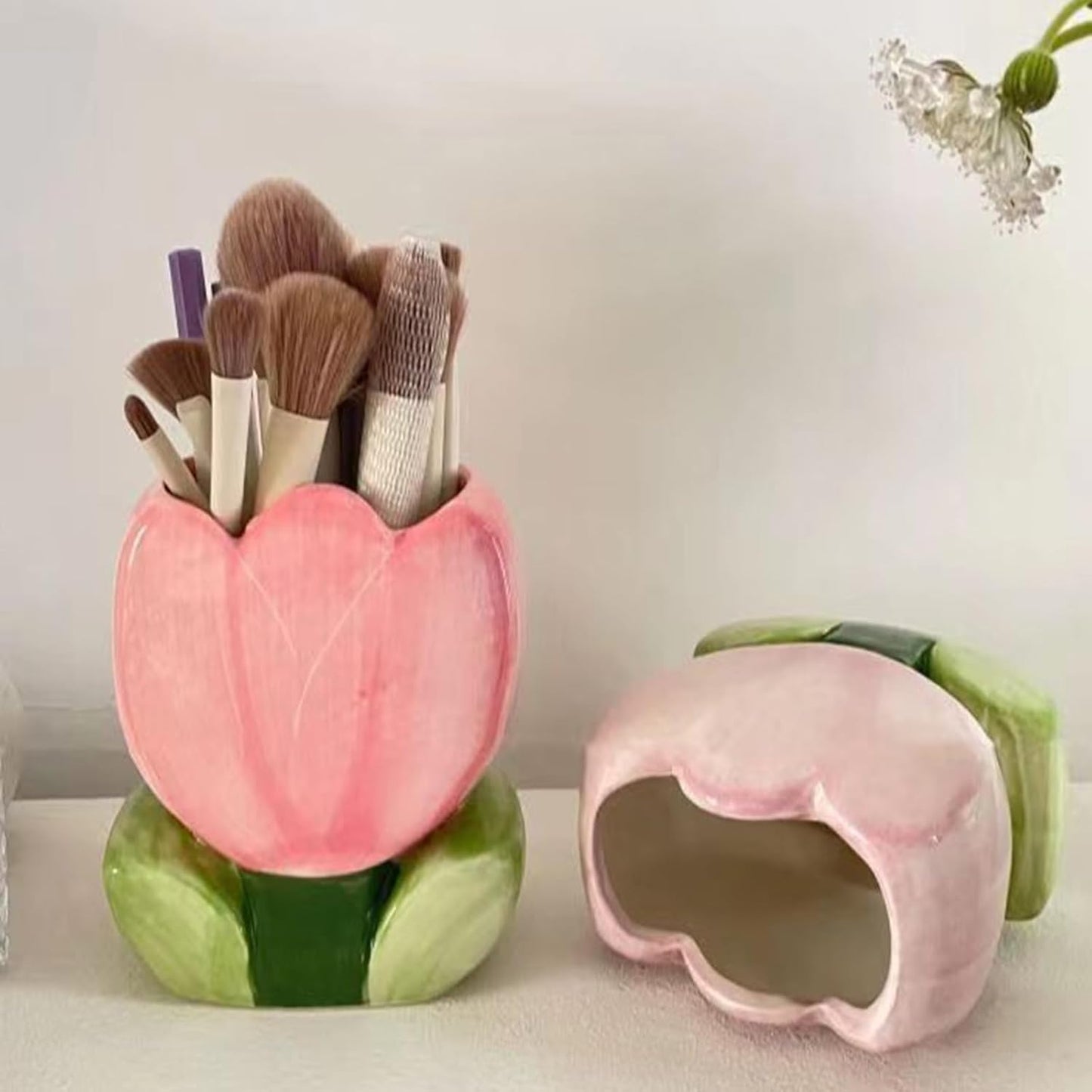 Pen Holder for Desk Cute Toothbrush Holder Tulips Vase Decor Aesthetic Pencil Holder for Office Makeup Brush Holder Yellow Kawaii Desk Accessories Home Decor Birthday Gifts for Women