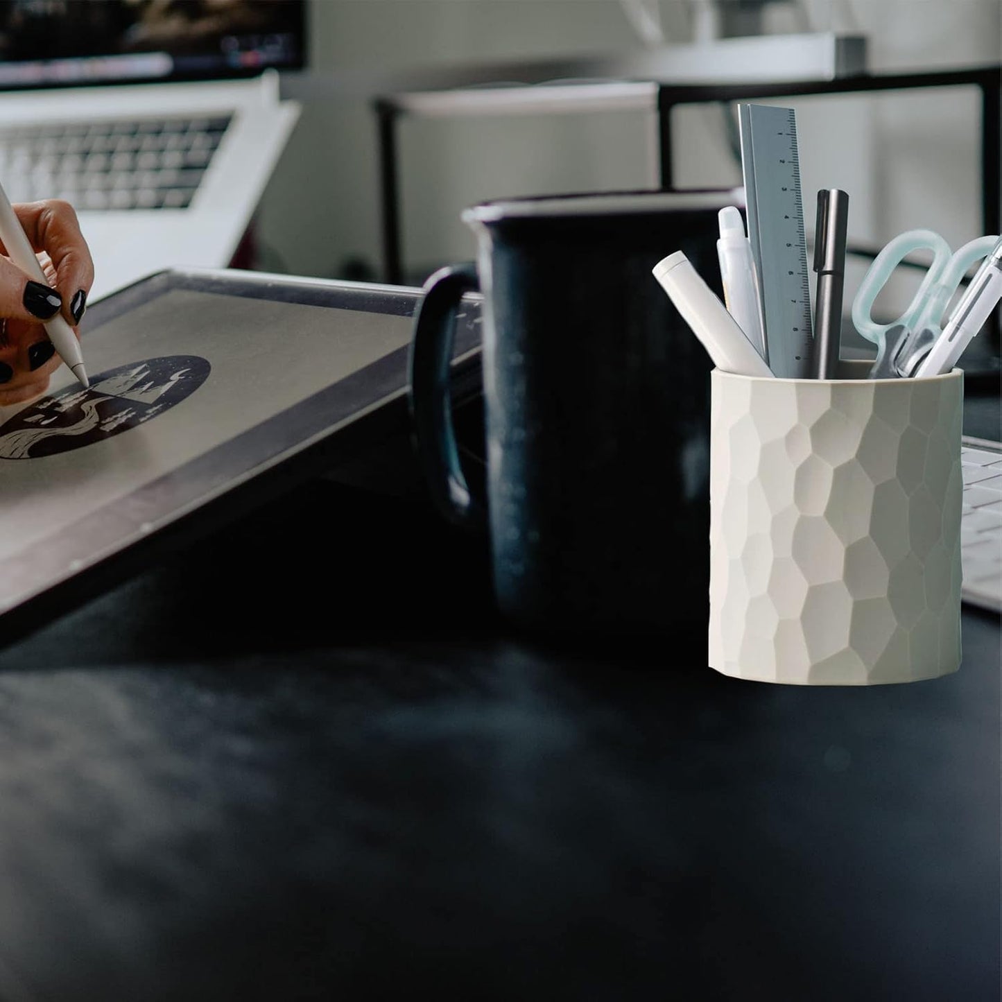minimaliving Pen Holder,Nordic Style Silicone Waterproof Pencil Holder for Desk Simple&Modern Minimalist Makeup Organizer Multifunctional Office Supplies for Home,Kids and School(Beige)