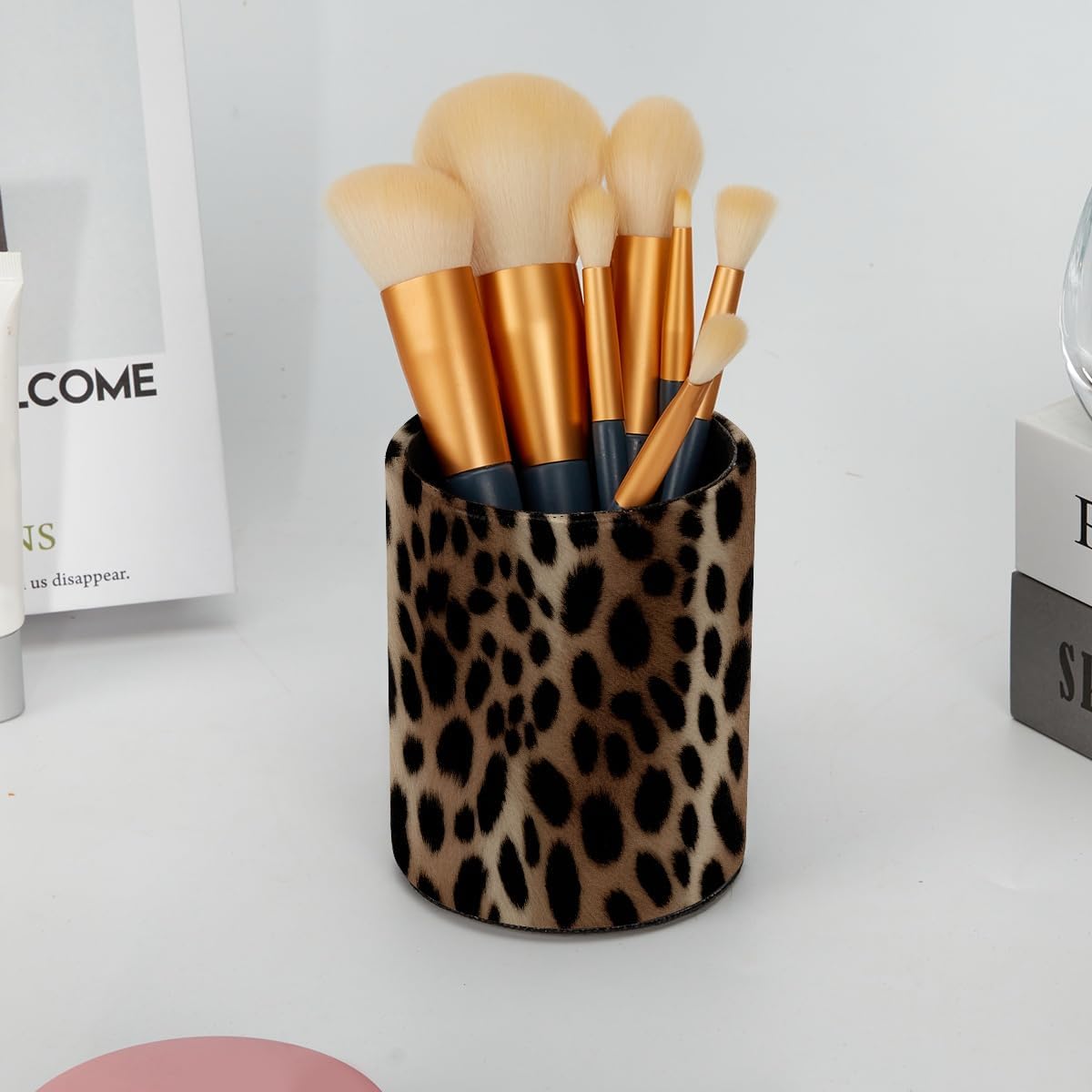 Leather Pen Holder for Desk, Love Cherry Pencil Organizer Pencil Cup Desk Decor Makeup Brush Holder Multifunctional Office Supplies for Home,Office, School