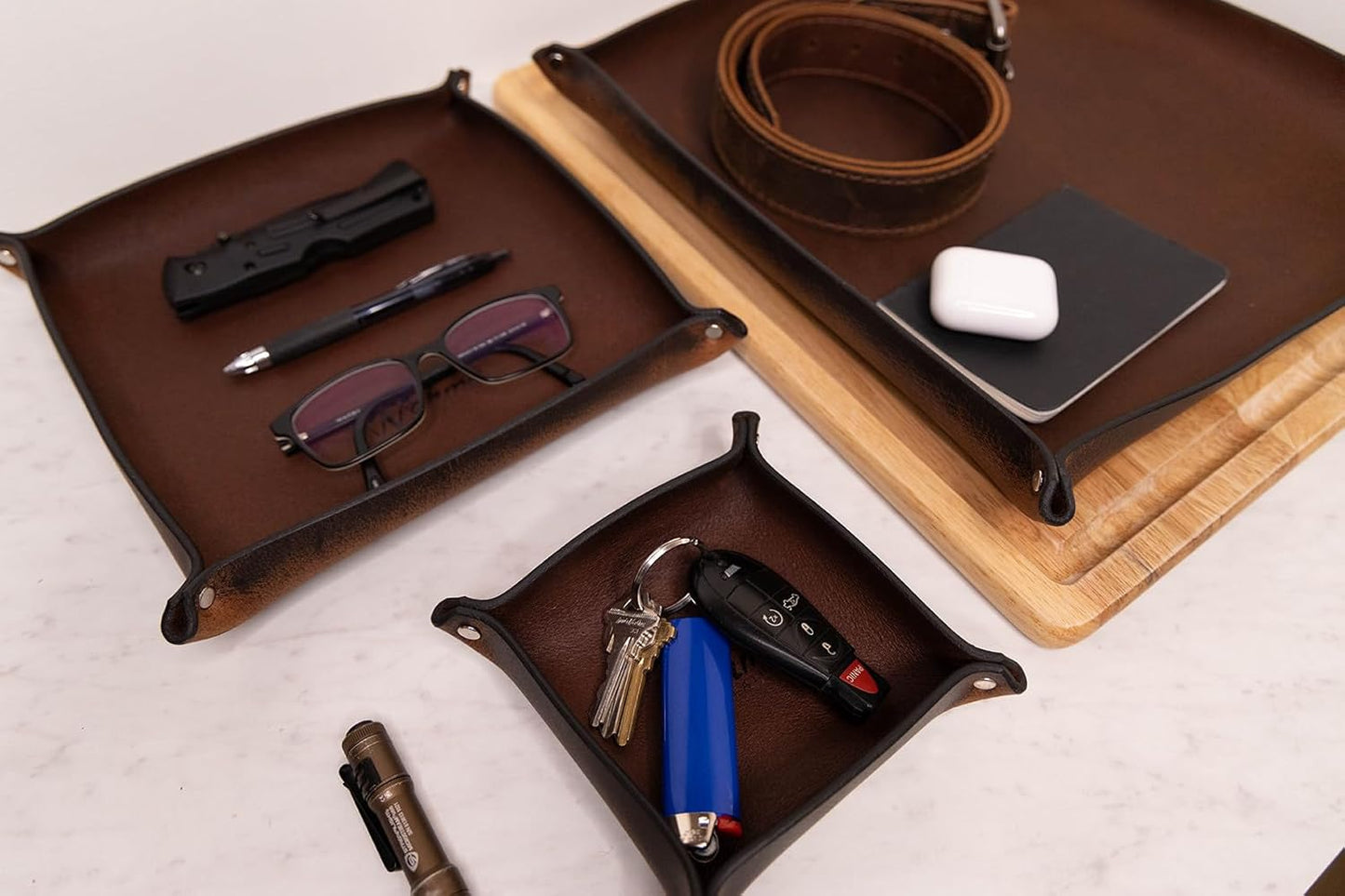 Valet Tray – Full-Grain Leather Catchall Organizer for Keys, Phone & Wallet – Rustic Nightstand & Desk Tray with Raised Sides – Handmade in USA (Vintage Brown, Small Rectangle)