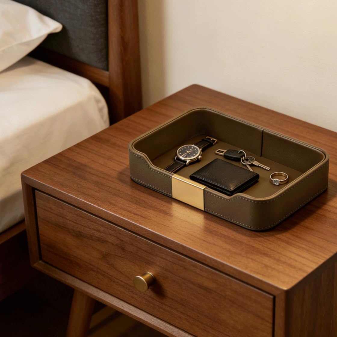 PU Leather Valet Tray Catchall Organizer for Men - Nightstand Dresser Desk Tray for Keys Wallet Watch Jewelry, Bedside Entryway Table Storage Box, EDC Accessories Holder Catch All Dish, Green