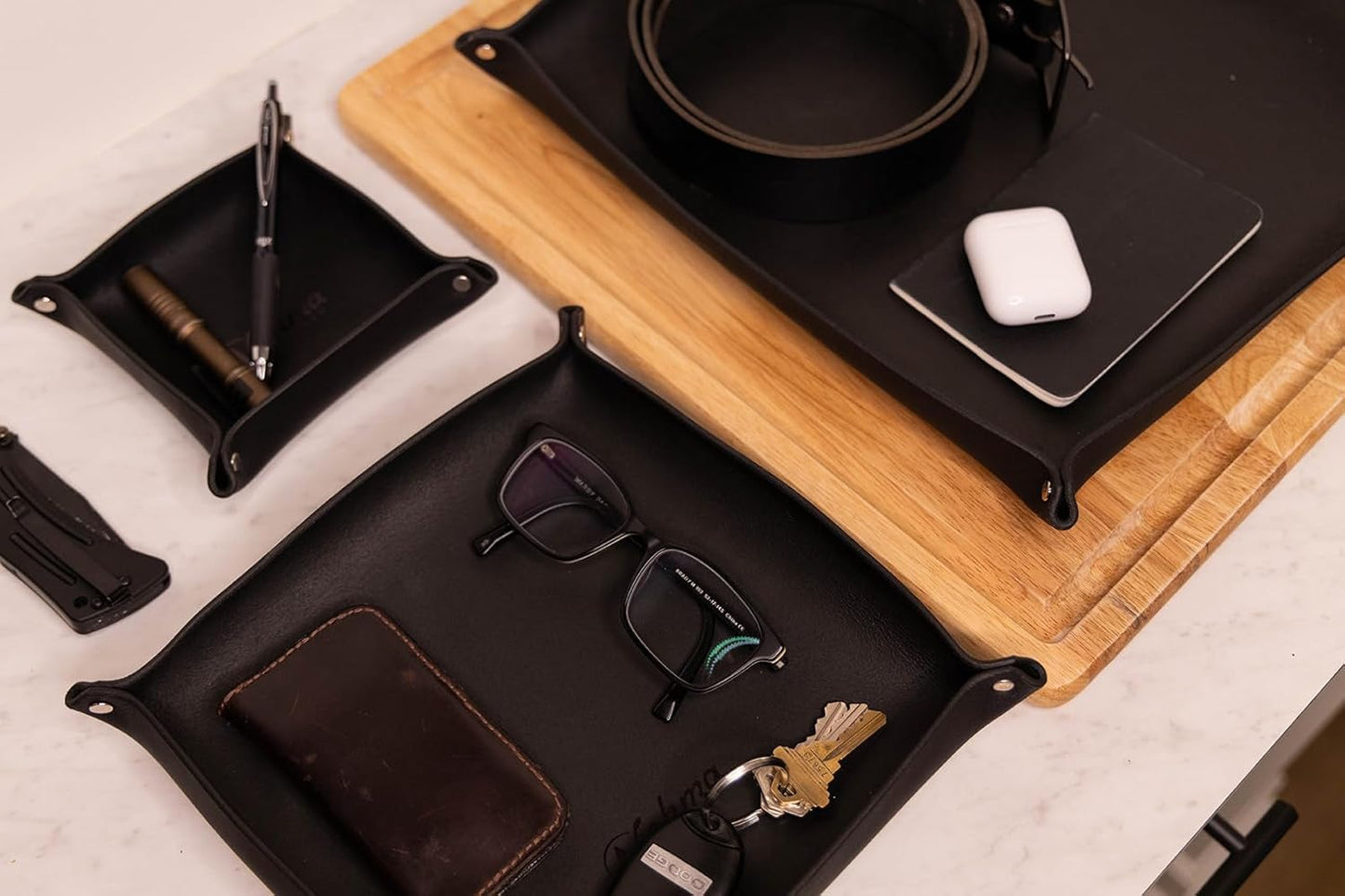 Valet Tray – Full-Grain Leather Catchall Organizer for Keys, Phone & Wallet – Rustic Nightstand & Desk Tray with Raised Sides – Handmade in USA (Vintage Brown, Small Rectangle)