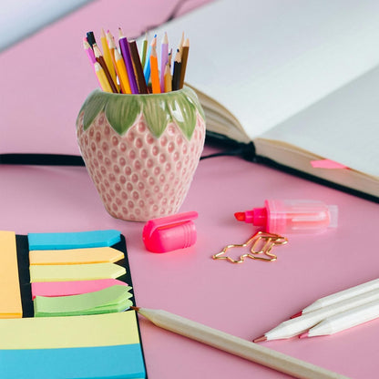 Strawberry Pencil Holder, Cute Pen Holder for Desk, Ceramic Pen Holder, Stand Makeup Brush Holder, for School, Home, Office Desk Decor(Pink)