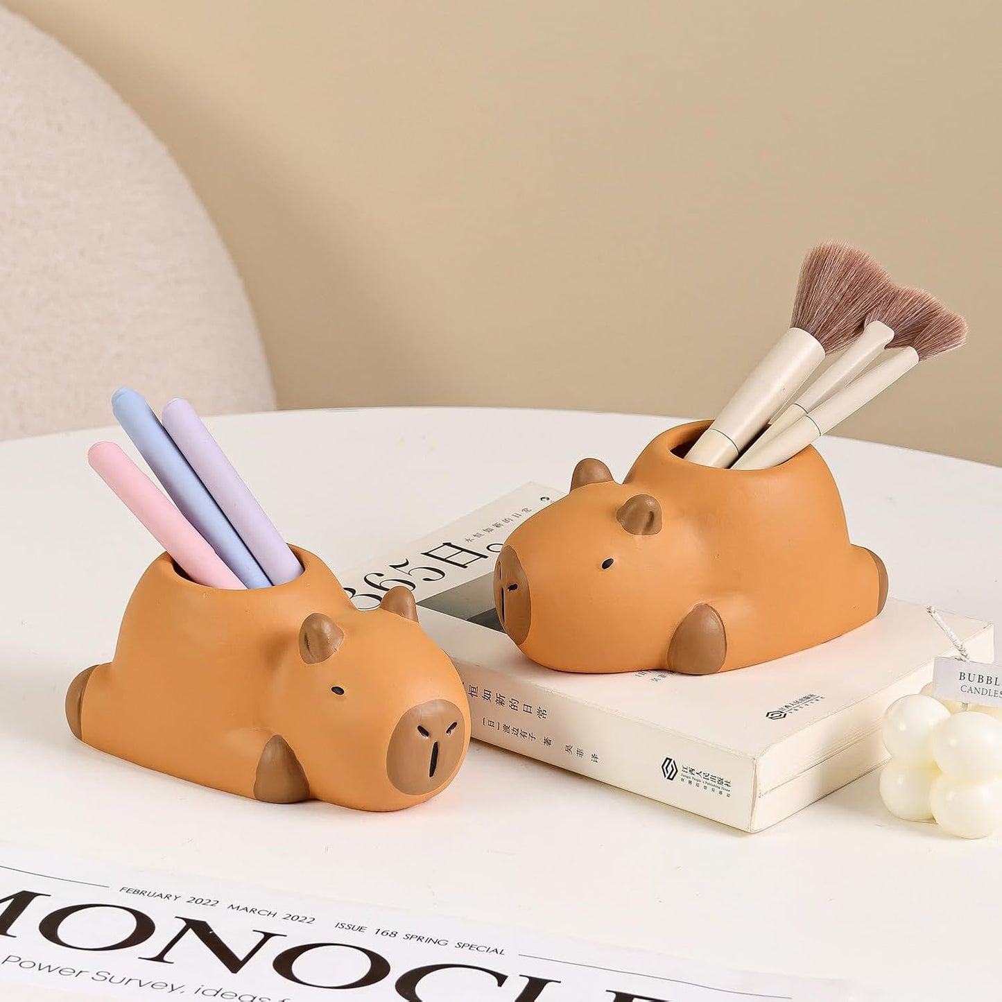 Pen Holder for Desk, Ceramic Capybara Cute Pencil Holder, Makeup Brush Holder, Desktop Organizer Storage Pen Cup for Office Home Decor