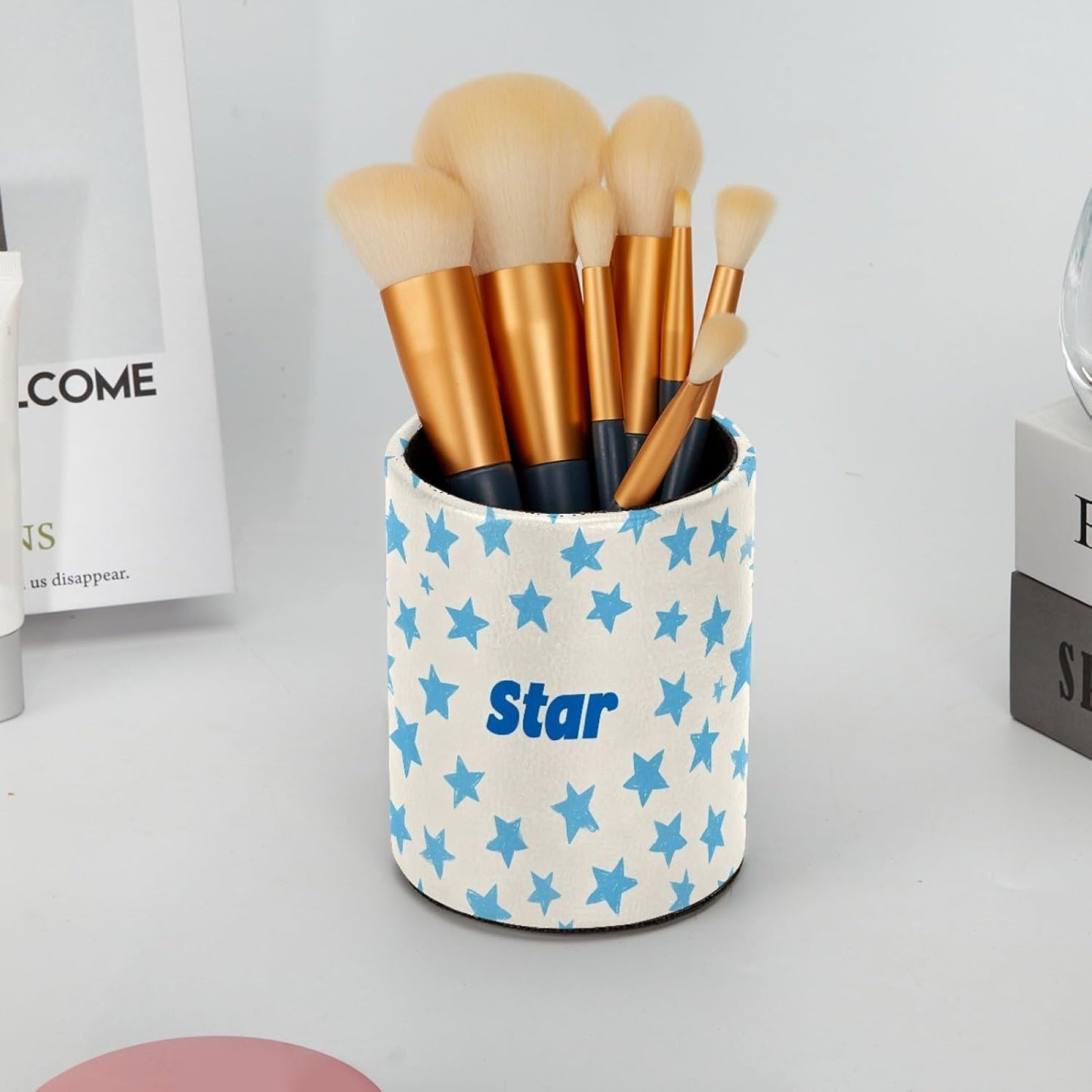 Leather Pen Holder for Desk, Love Cherry Pencil Organizer Pencil Cup Desk Decor Makeup Brush Holder Multifunctional Office Supplies for Home,Office, School