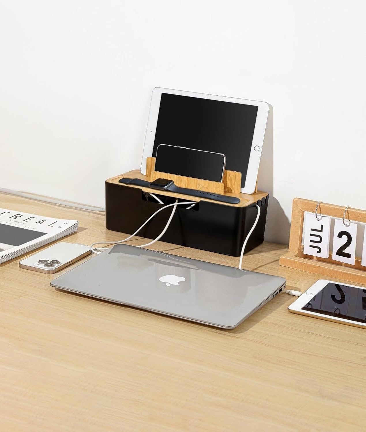 Cable Management Box with Wooden Lid, Multi-Device Organizer for Phones/Tablets/Smartwatches, Desktop Cord Organizer for Tidy Workspace (Black)