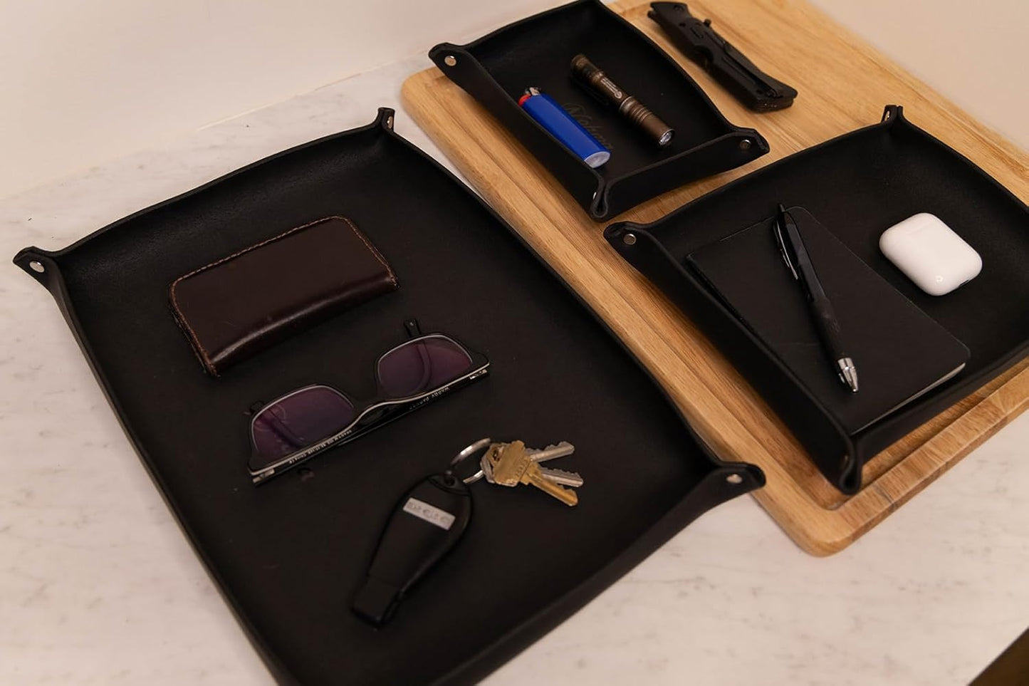 Valet Tray – Full-Grain Leather Catchall Organizer for Keys, Phone & Wallet – Rustic Nightstand & Desk Tray with Raised Sides – Handmade in USA (Vintage Brown, Small Rectangle)