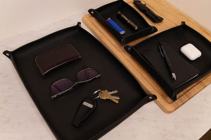 Valet Tray – Full-Grain Leather Catchall Organizer for Keys, Phone & Wallet – Rustic Nightstand & Desk Tray with Raised Sides – Handmade in USA (Vintage Brown, Small Rectangle)