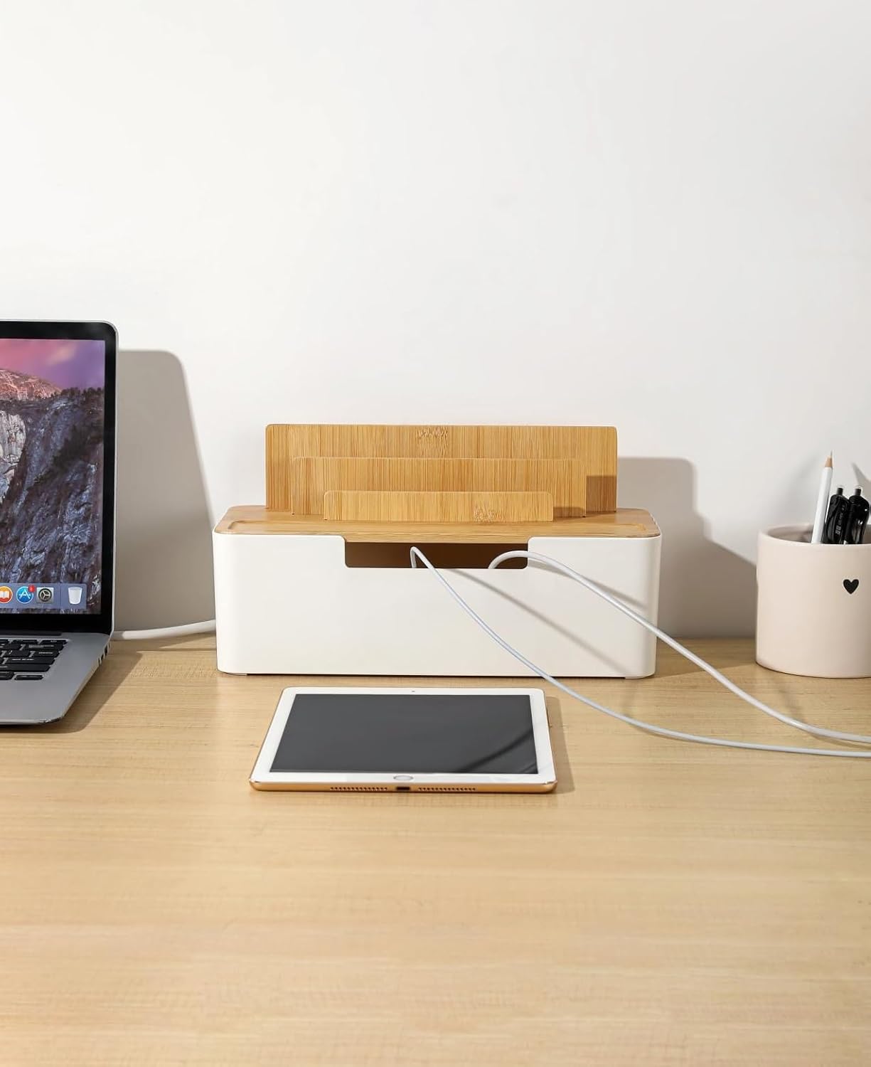 Cable Management Box with Wooden Lid, Multi-Device Organizer for Phones/Tablets/Smartwatches, Desktop Cord Organizer for Tidy Workspace (Black)