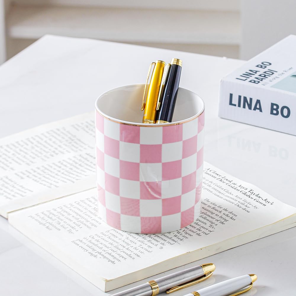Ceramic Checkered Pen Holder For Desk Cute Stand Gold Line Pencil Cup Pot Desk Organizer Makeup Brush Holder for Girls,Women (Pink-white)