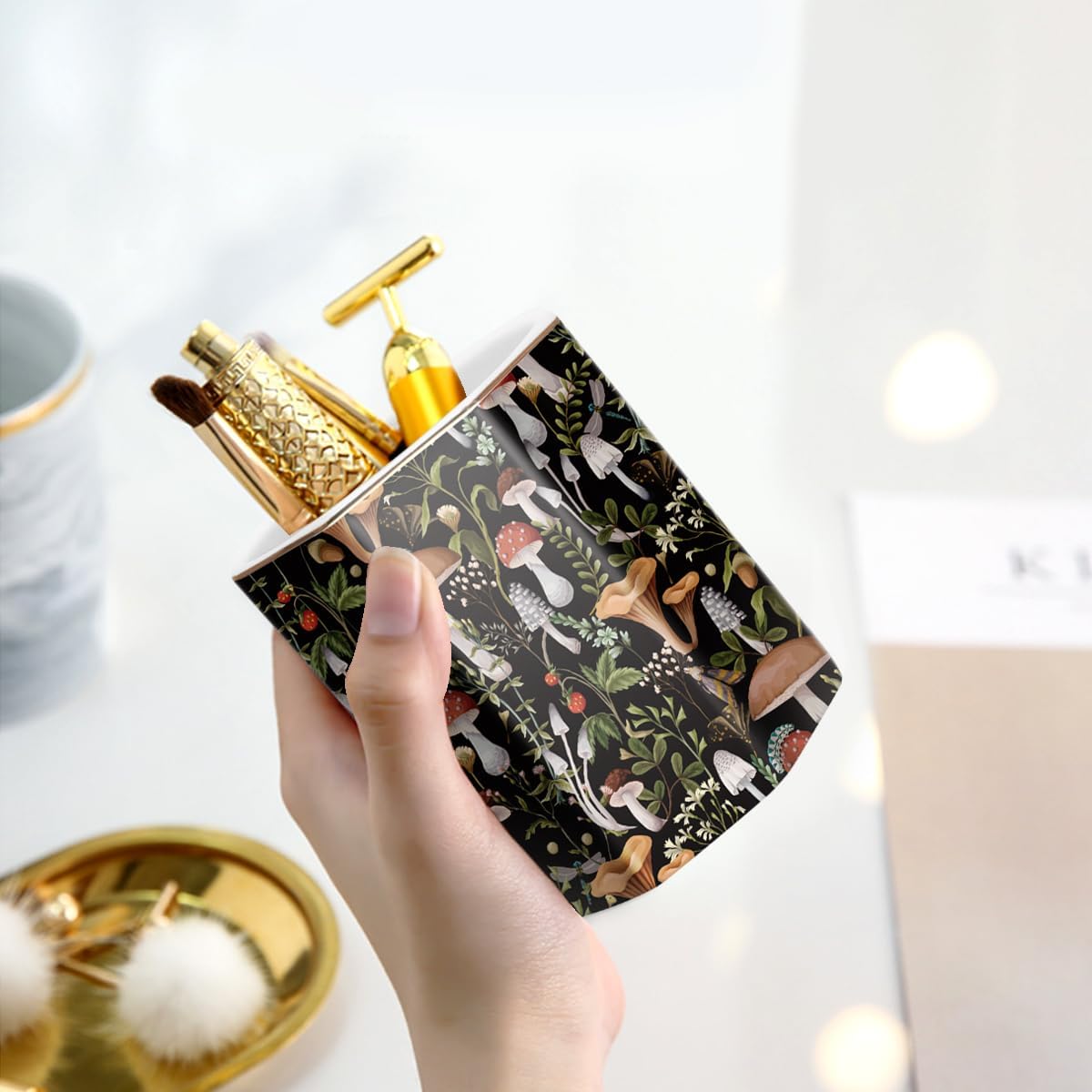 WAVEYU Ceramic Pen Holder for Desk Cute, Pencil Cup Pot Desk Organizer, Makeup Brush Holder for Women, Men, Kids, Desk Marble Decor for Office, Classroom, Home, Gray Golden