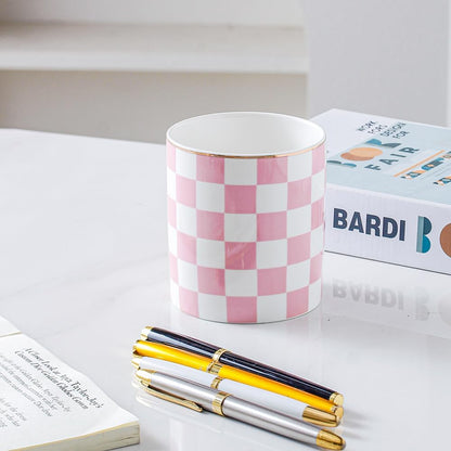 Ceramic Checkered Pen Holder For Desk Cute Stand Gold Line Pencil Cup Pot Desk Organizer Makeup Brush Holder for Girls,Women (Pink-white)