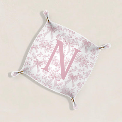 Gifts for Mom Initial Valet Tray,Pink Personalized Gifts for Women Mom Grandma Girlfriend,Nightstand Desk Accessories PU Leather Tray Organizer for Birthday Christmas Gift Ideas (B)