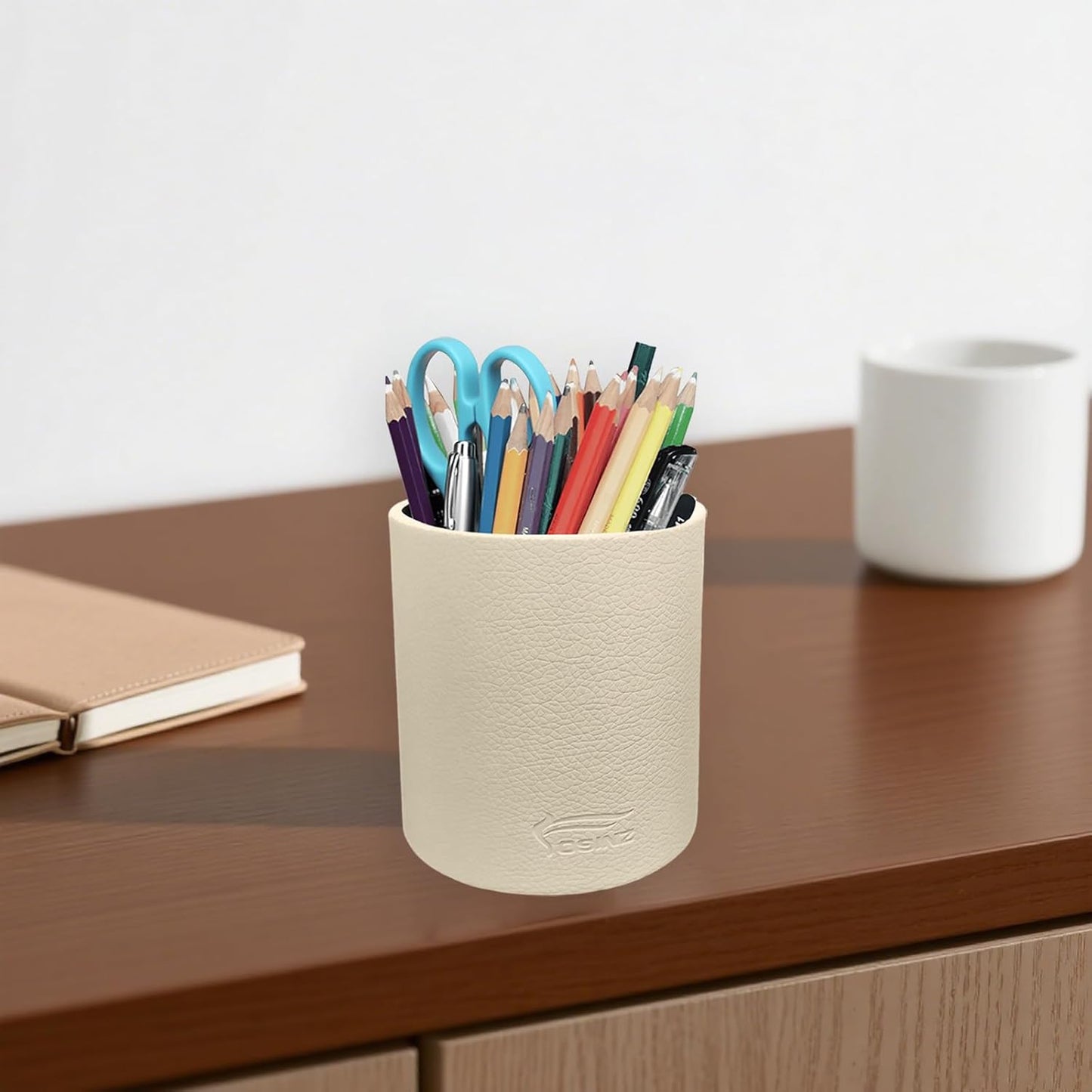Leather Pen Holder, Brown Pencil Holder, Desktop Elegant Pen Holder for Desk, Stationery Organizer for School Office Home Dorm (3.3" x 3.3" x 4", Brown)