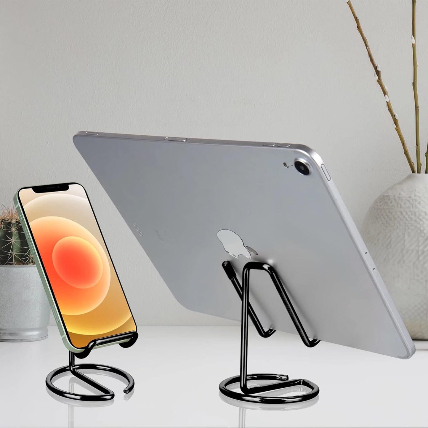 ROPOSY Cell Phone Stand for Desk, Cute Metal Gold Cell Phone Stand Holder Desk Accessories, Compatible with All Mobile Phones, iPhone, iPad