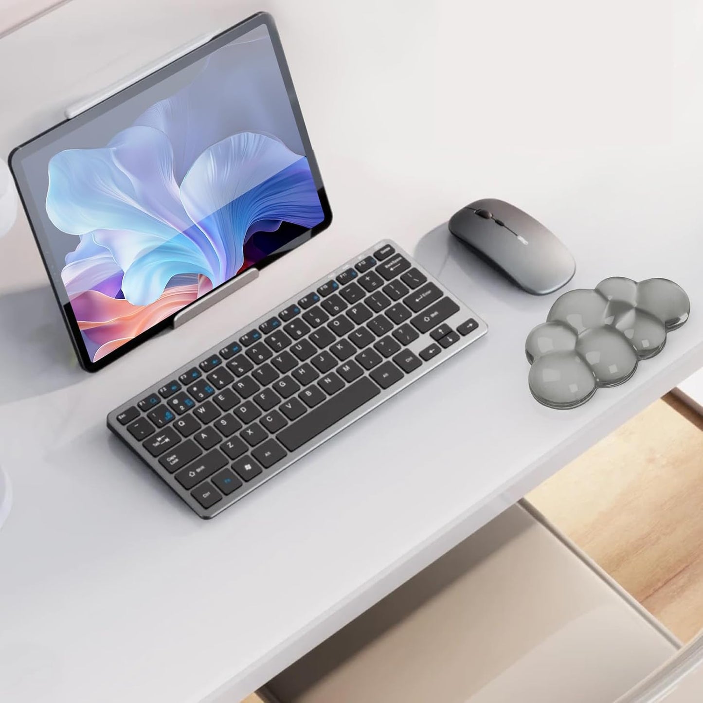 Gel Cloud Keyboard and Mouse Wrist Rest, Cute Wrist Support and Arm Support Keyboard Rest for Keyboard and Mouse Typing Pain Relief，Suitable for Office/Computer/Laptop/Gaming (Pink)