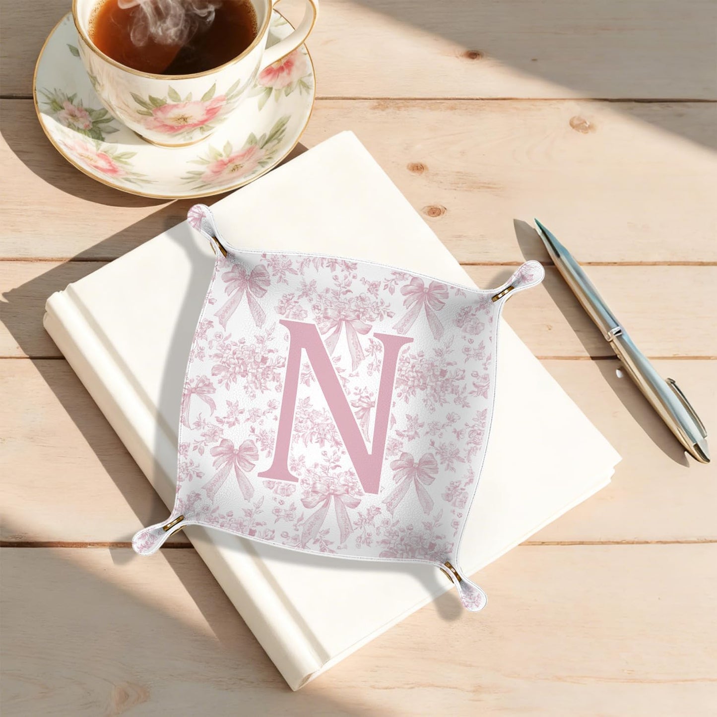 Gifts for Mom Initial Valet Tray,Pink Personalized Gifts for Women Mom Grandma Girlfriend,Nightstand Desk Accessories PU Leather Tray Organizer for Birthday Christmas Gift Ideas (B)