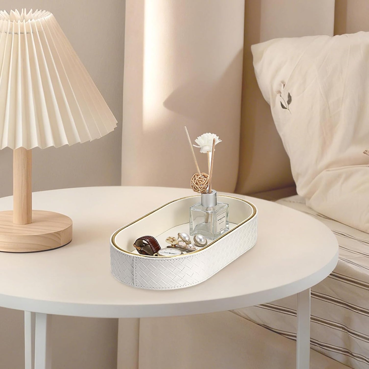 Hipiwe Perfume Trays PU Leather Vanity Tray for Dresser Bathroom Valet Trays Oval Desk Tray Jewelry Dish Holder Decorative Catchall Trays Nightstand Organizer, Beige