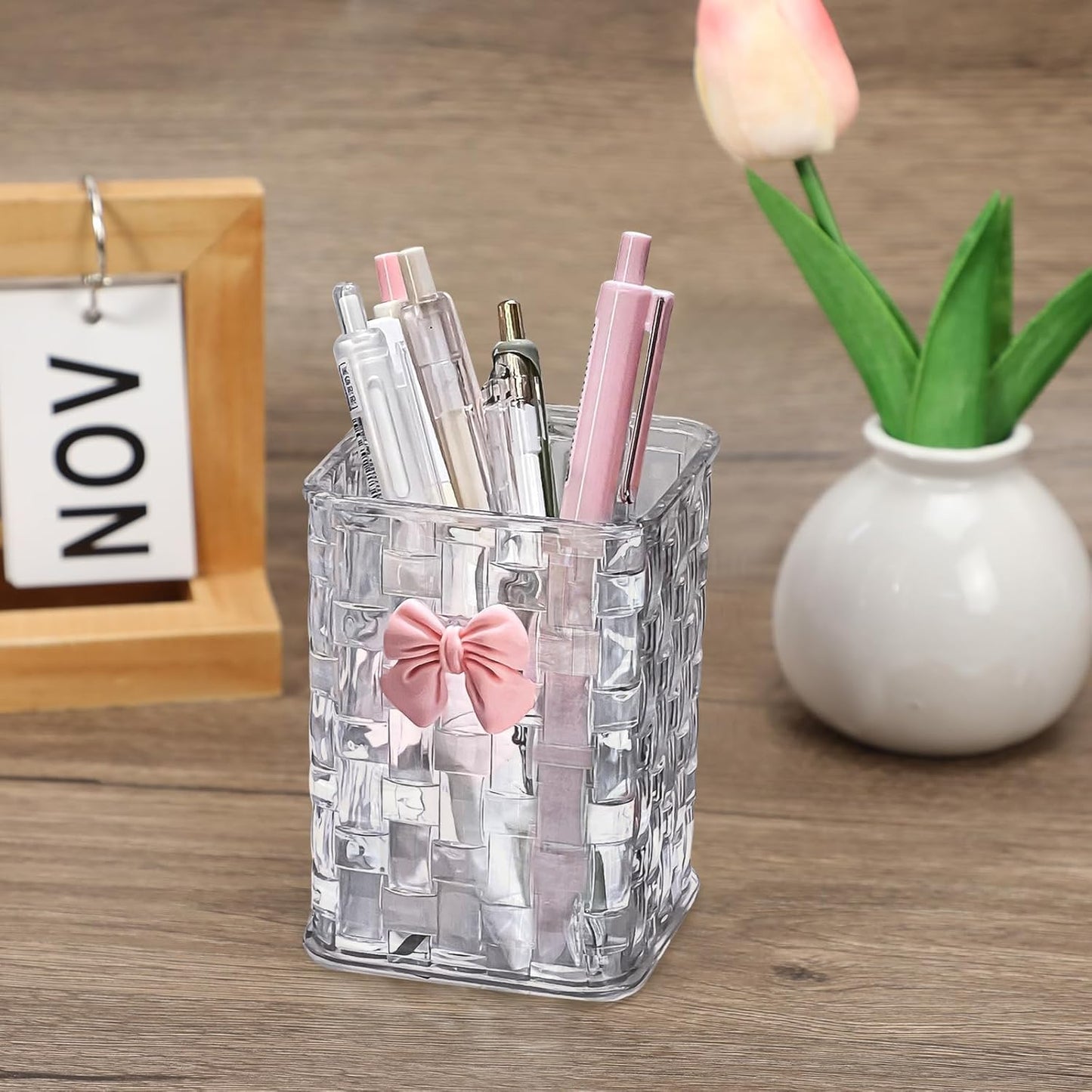 Acrylic Pen Holder for Desk, Clear Pencil Organizer Makeup Brush Cup Holders with Bow Back To School Accessories for Teachers Appreaction Present (Transparent)