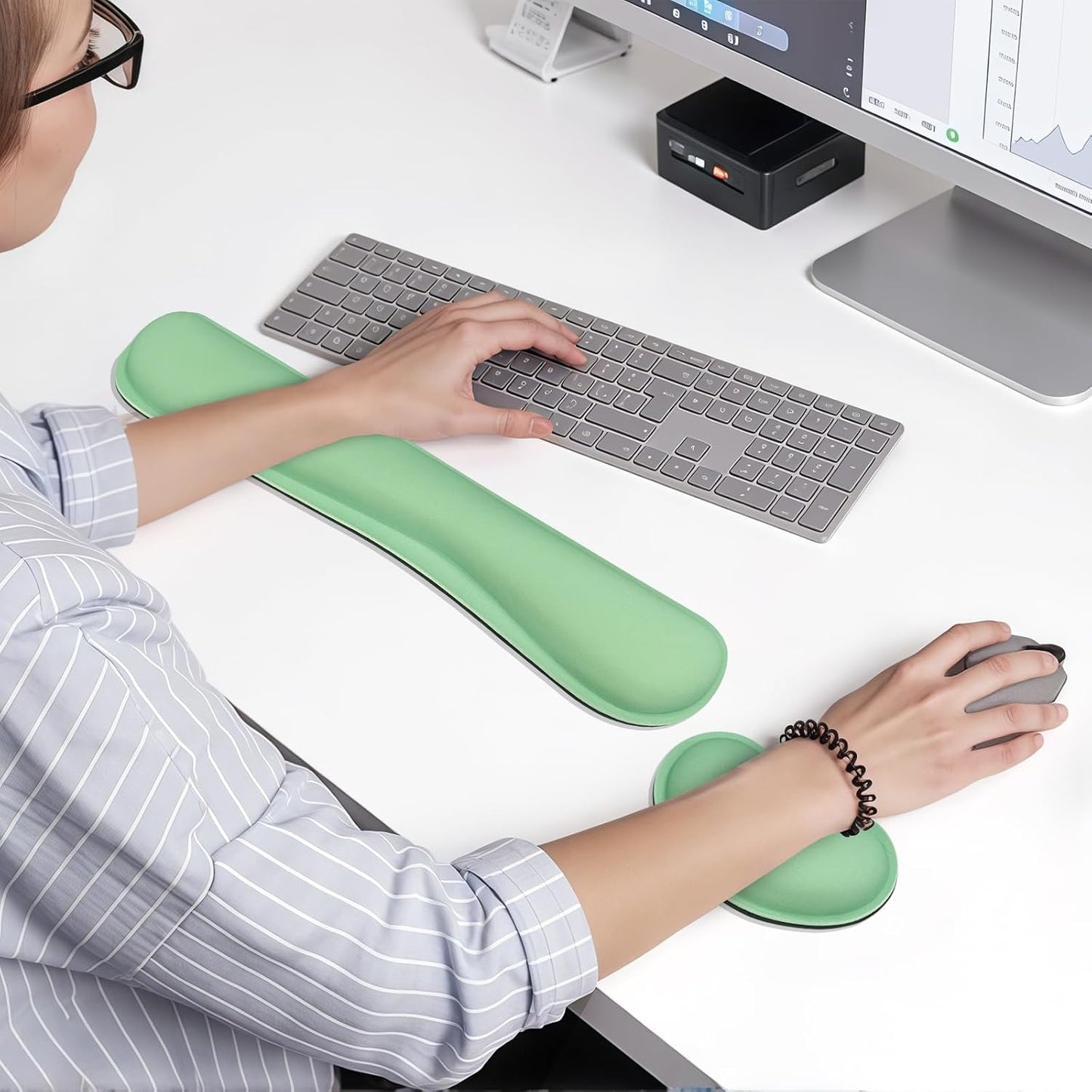 Wrist Rest for Computer Keyboard and Mouse, Ergonomic Design Wrist Support Pad for Keyboard, Soft Memory Foam Desk Pads Support Hand and Arm Easy Typing Pain Relief, 2 Piece Pad, Cream Pink