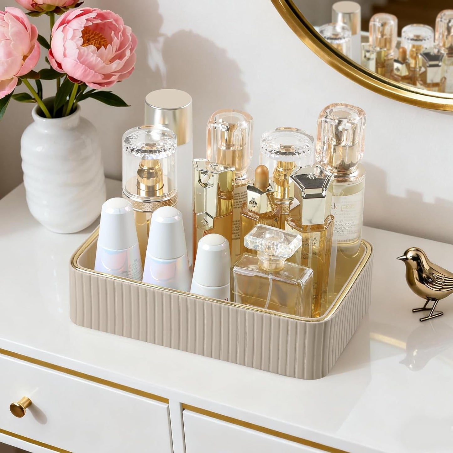 Desk Organizer Tray, PU Leather Nightstand Organizer Perfume Valet Tray for Men Women, Decorative Vanity Trays Trinket Dish Key Bowl for Entryway Table (2pcs, Ivory, Large+Small)