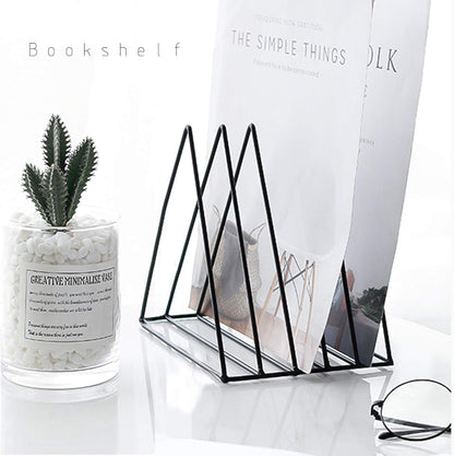 QPEY Triangle File Holder,5 Slot Metal Vinyl Record Stand Holder Magazine Newspaper Holder Photography Props for Office Home 1 Pc (Gold)