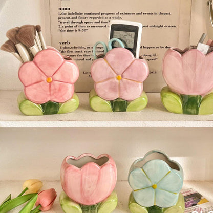 Pen Holder for Desk Cute Toothbrush Holder Tulips Vase Decor Aesthetic Pencil Holder for Office Makeup Brush Holder Yellow Kawaii Desk Accessories Home Decor Birthday Gifts for Women