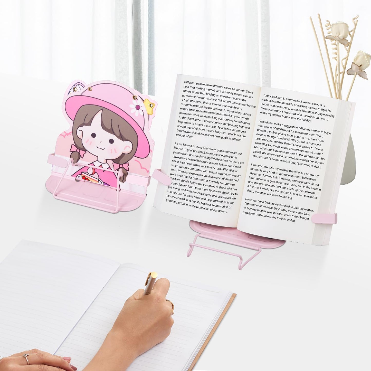 Honagu Book Stand Book Holder Metal Desk Book Stand for Reading Hands Free, Adjustable Textbooks Cookbook Documents Holder, Christmas Birthday Gifts for Girls and Boys (Rocket)