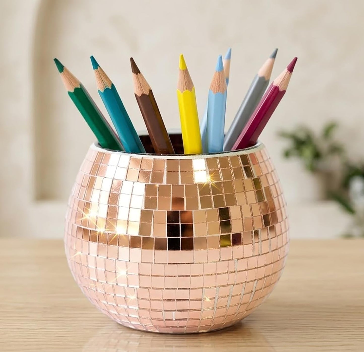 Glass Disco Ball Pen Holder with Smooth Grouting - Premium Mirror Mosaic Pencil Cup for Desk, Cute Makeup Brush Holder, Aesthetic Room Decor Gift (Iridiscente)