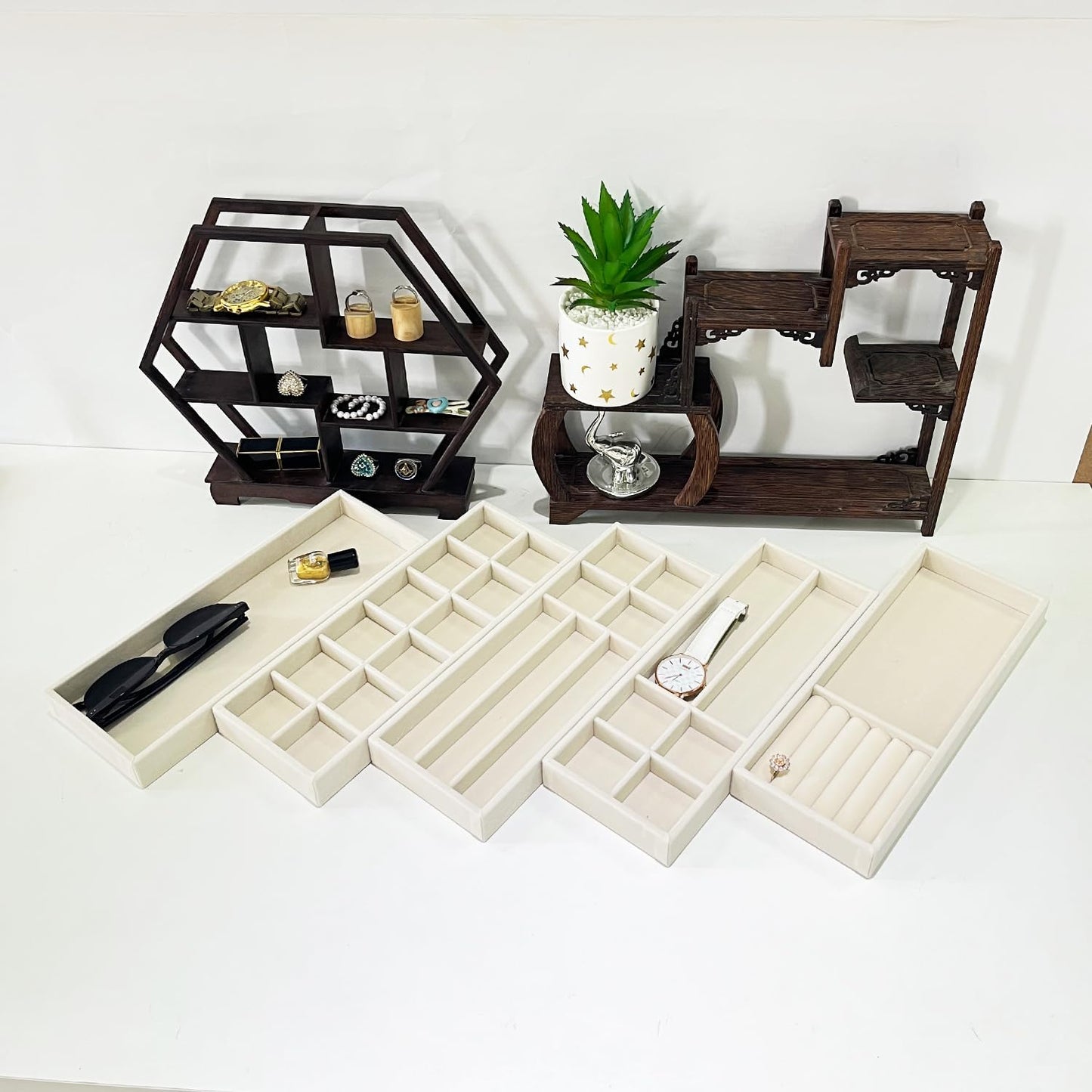 Divided Drawer Organizer Tray, Velvet Jewelry Storage Tray, Necklace Bracelet Ring Earring Display Tray,Bedside Nightstand Desk Holder Tray for Phone Watch Sunglasses Cosmetics Storage/Beige/1grid