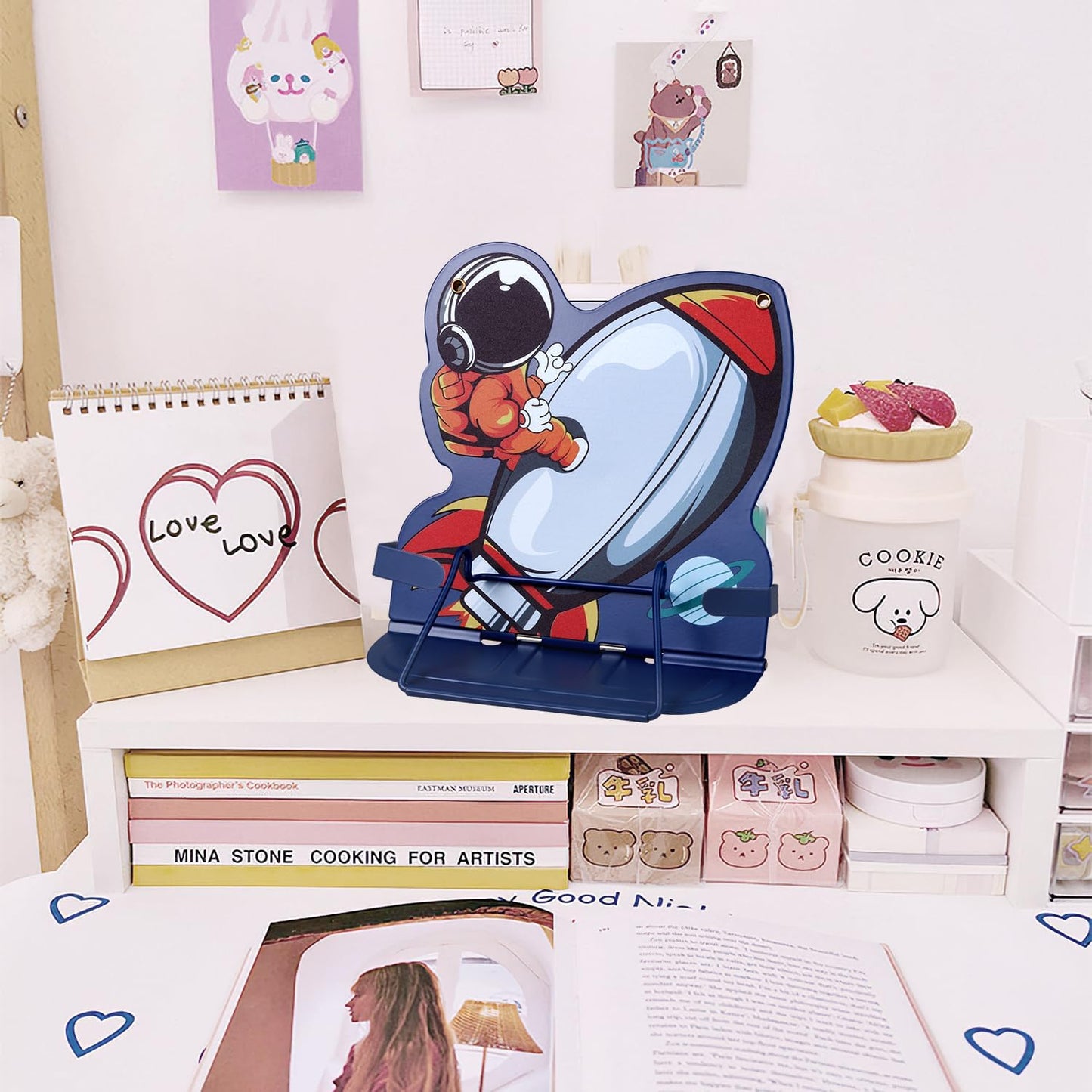 Honagu Book Stand Book Holder Metal Desk Book Stand for Reading Hands Free, Adjustable Textbooks Cookbook Documents Holder, Christmas Birthday Gifts for Girls and Boys (Rocket)