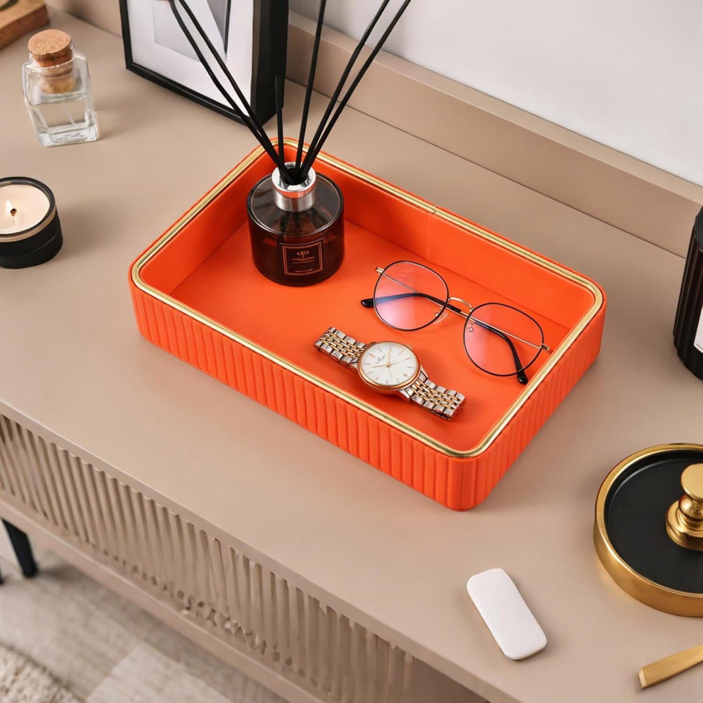 PU Leather Valet Tray,Desk Organizer Tray Nightstand Organizer Trinket Dish Storage Key Bowl Decorative Trays for Phone Wallet Jewelry Watch,Bathroom Bedroom Perfume Vanity Trays,Cream White