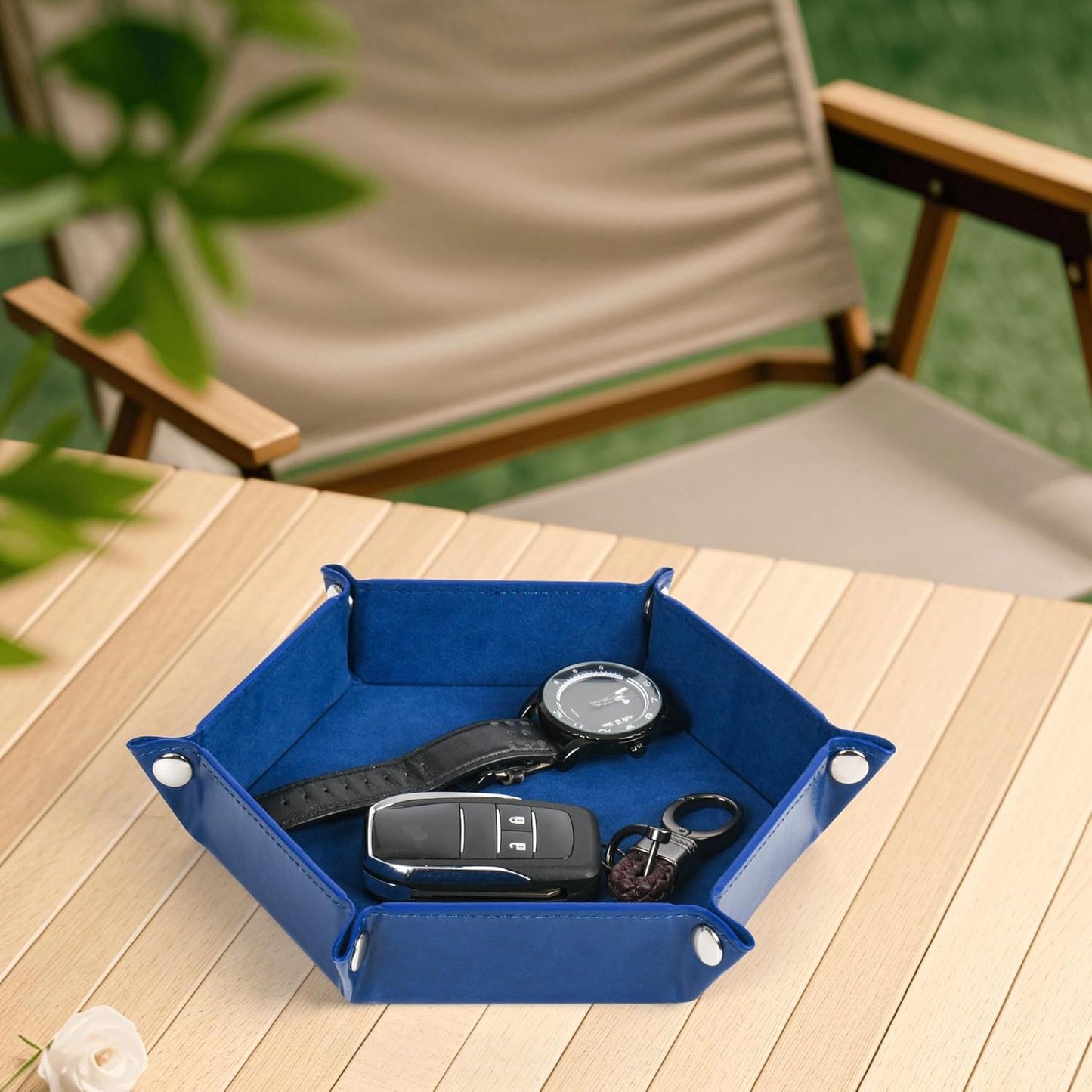 Deluxe Leather Tray Desktop Storage Organizer Watch Remote Control Jewelry Cell Phone Wallet Keychain Desktop Storage for Home, Camping Unique Gift Ideas for Men and Friends