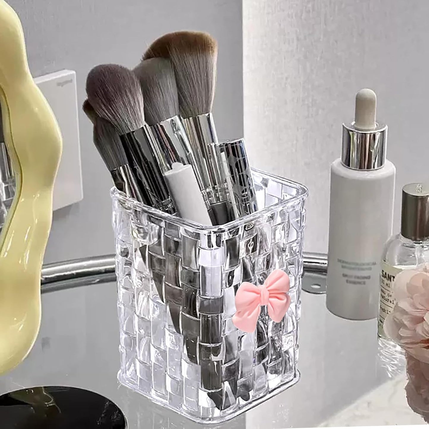 Acrylic Pen Holder for Desk, Clear Pencil Organizer Makeup Brush Cup Holders with Bow Back To School Accessories for Teachers Appreaction Present (Transparent)
