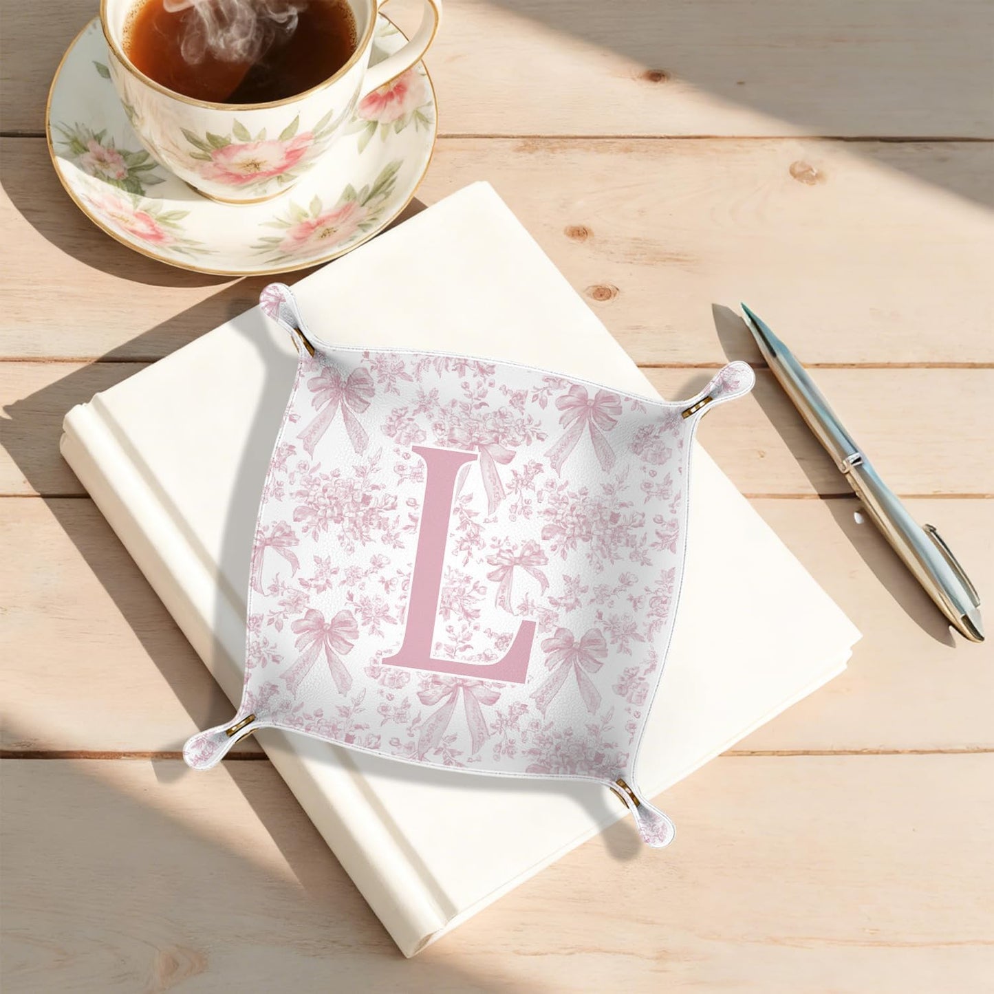 Gifts for Mom Initial Valet Tray,Pink Personalized Gifts for Women Mom Grandma Girlfriend,Nightstand Desk Accessories PU Leather Tray Organizer for Birthday Christmas Gift Ideas (B)