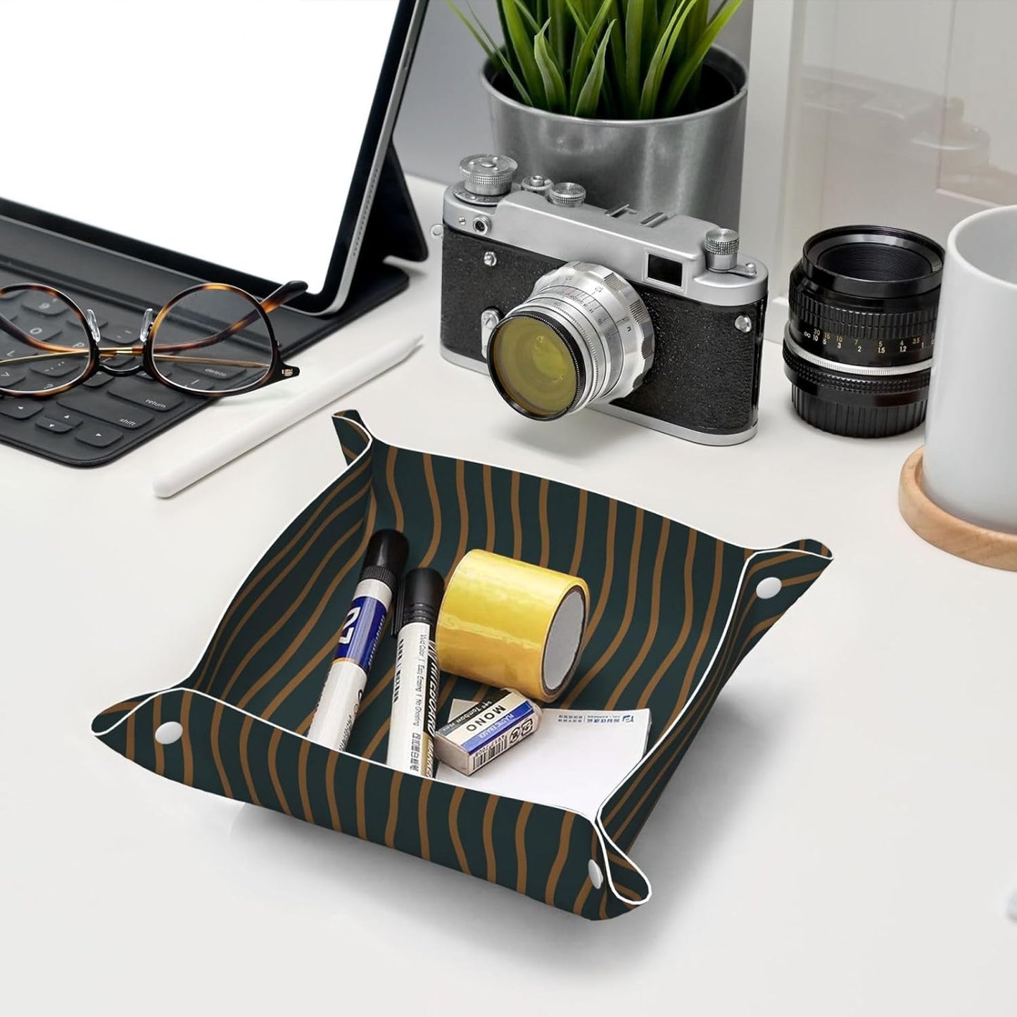 Valet Tray Catchall Trays Green Leaves Key Organizer Leather Tray Night Stand Organizer Bedside Vanity Trays Decor for Entryway Table