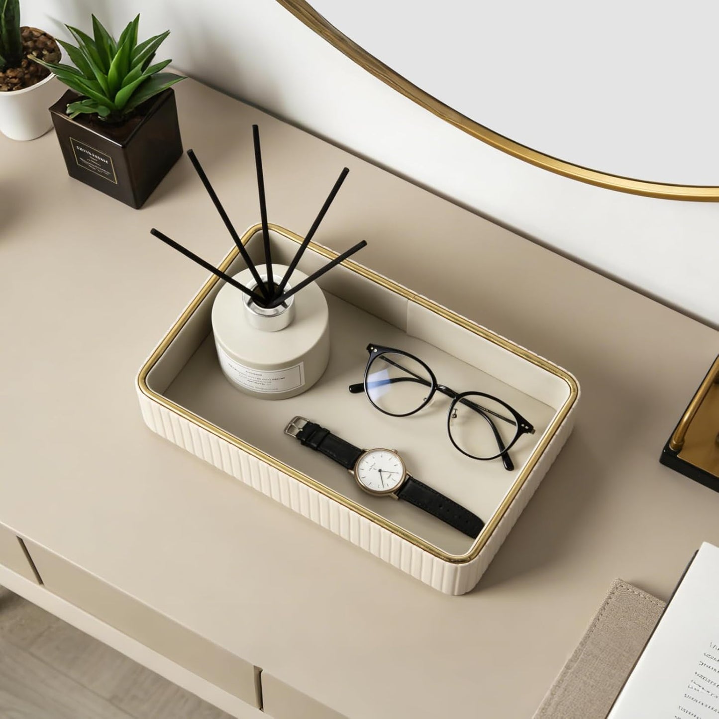 PU Leather Valet Tray,Desk Organizer Tray Nightstand Organizer Trinket Dish Storage Key Bowl Decorative Trays for Phone Wallet Jewelry Watch,Bathroom Bedroom Perfume Vanity Trays,Cream White