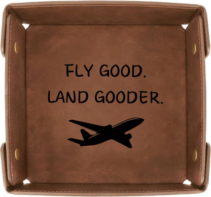 Aelciyue Pilot Gifts for Men - Christmas Birthday Valentines Day Graduation Gifts for Pilots Men Aviation Gift Inspirational Gift Leather Tray Organizer Leather Valet Catchall Desk Tray