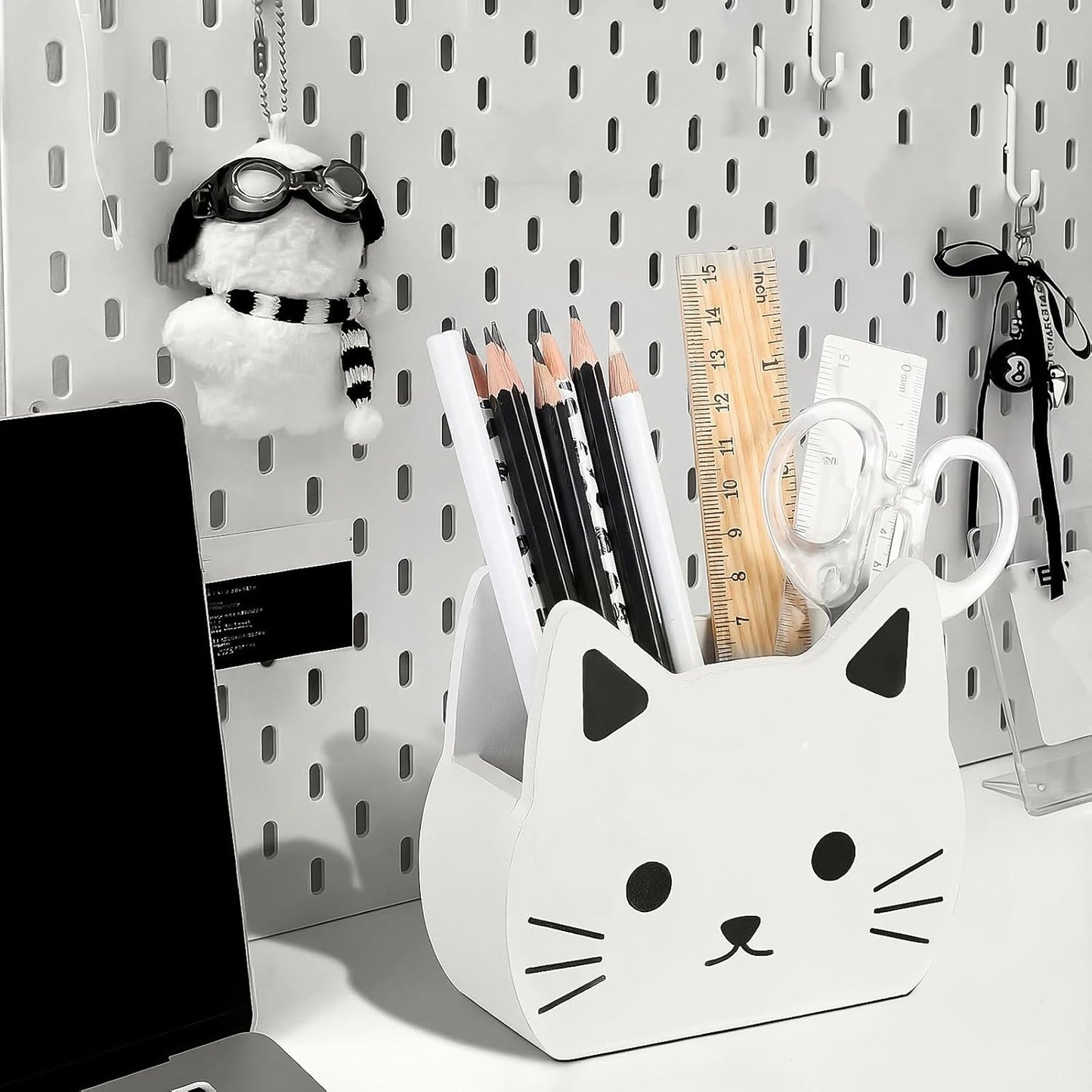 Tenceur Pink Pen Holder for Desk Large Capacity Pink Bow Pencil Holder Coquette School Supplies Set Desk Organizer Cute Bow Office Decor Makeup Brush Holders Funny Back to School Gift for Women