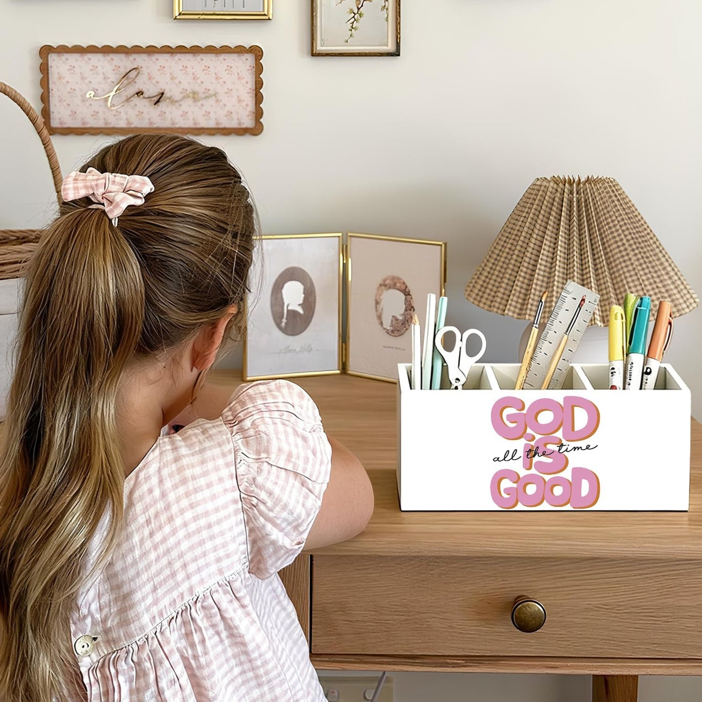Purple Coquette Bow Pen Pencil Holder for Desk, Girly Office Decor, Preppy Purple Bow Aesthetic Wooden Box Sign Decorations for Girly Room Bedroom Dorm Office Desk Tabletop