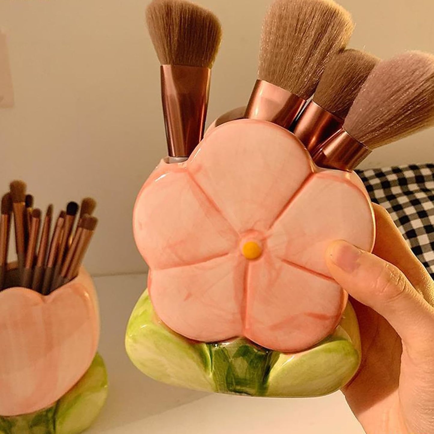 Red Makeup Brush Holder Pen Holder Office Desk Accessories Aesthetic Pencil Holders Cute Toothbrush Holders Flower Home Decor Vase Birthday Gifts for Women Vanity Kawaii Kitchen Utensil Holder