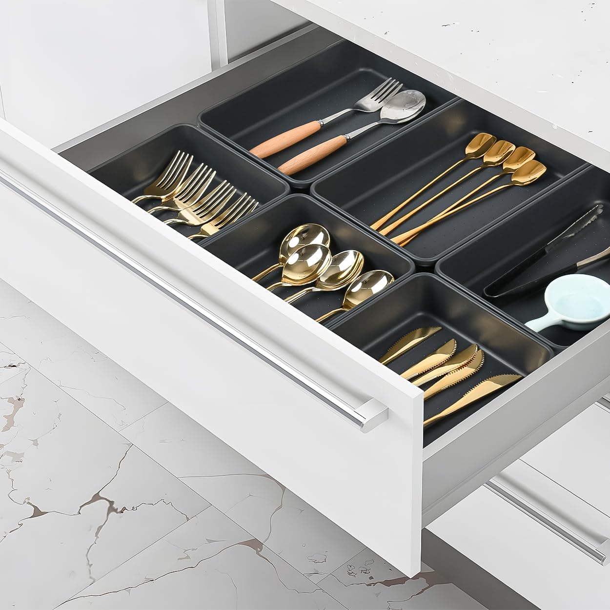 Kutesna 6 PCS Large Plastic Drawer Organizer, 9"×6" Desk Drawer Organizer and Storage Trays, Versatile Plastic Storage Bins for Makeup Vanity, Jewelries, Kitchen Utensils, Bathroom and Office