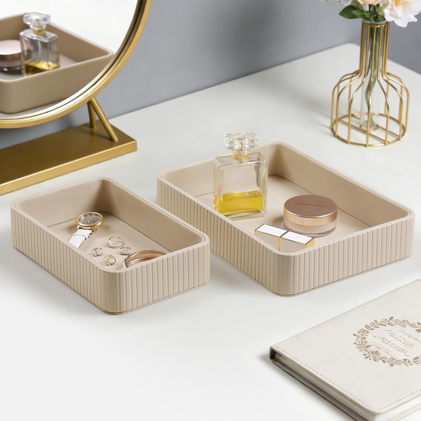 Desk Organizer Tray, PU Leather Nightstand Organizer Perfume Valet Tray for Men Women, Decorative Vanity Trays Trinket Dish Key Bowl for Entryway Table (2pcs, Ivory, Large+Small)