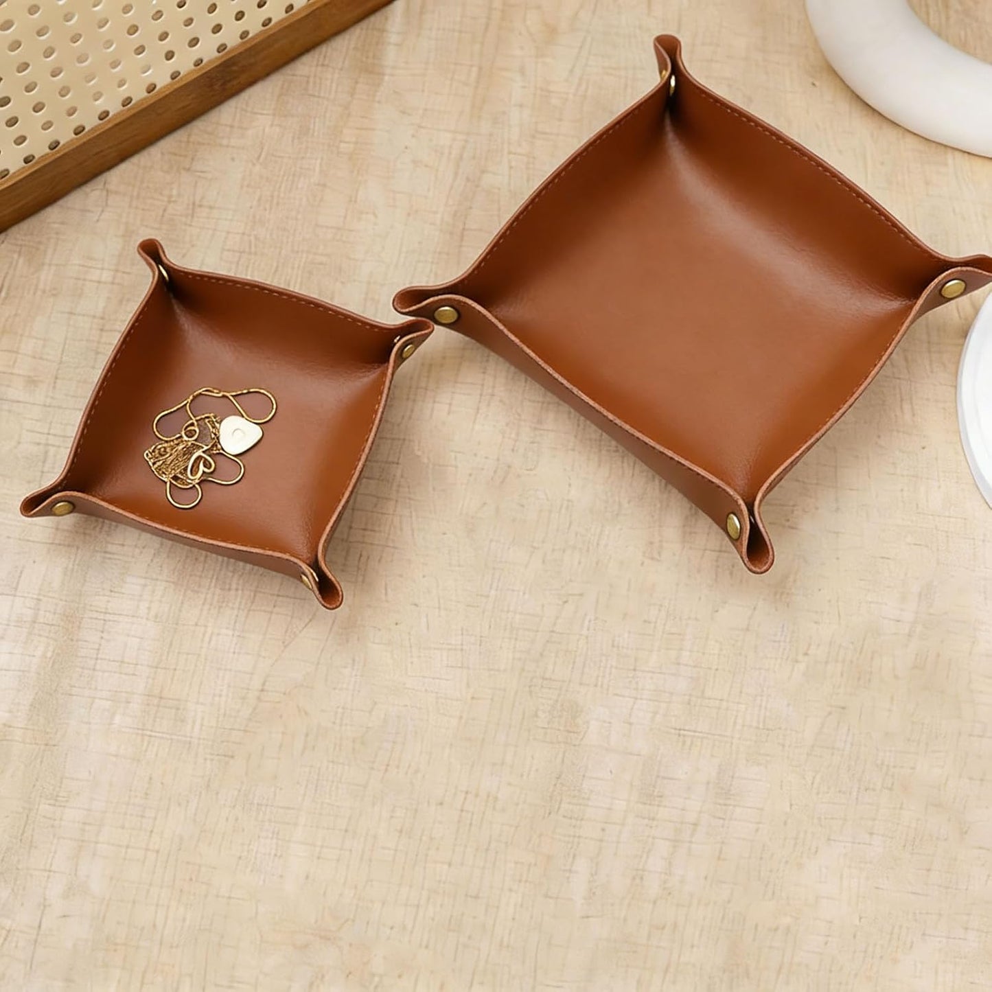 2 Size PU Leather Valet Trays,Square Desk Organizer Catchall Tray Set,Folding Travel Organizer,Jewelry Key Cosmetic Storage Tray for Entryway Dresser Desktop(Yellow)