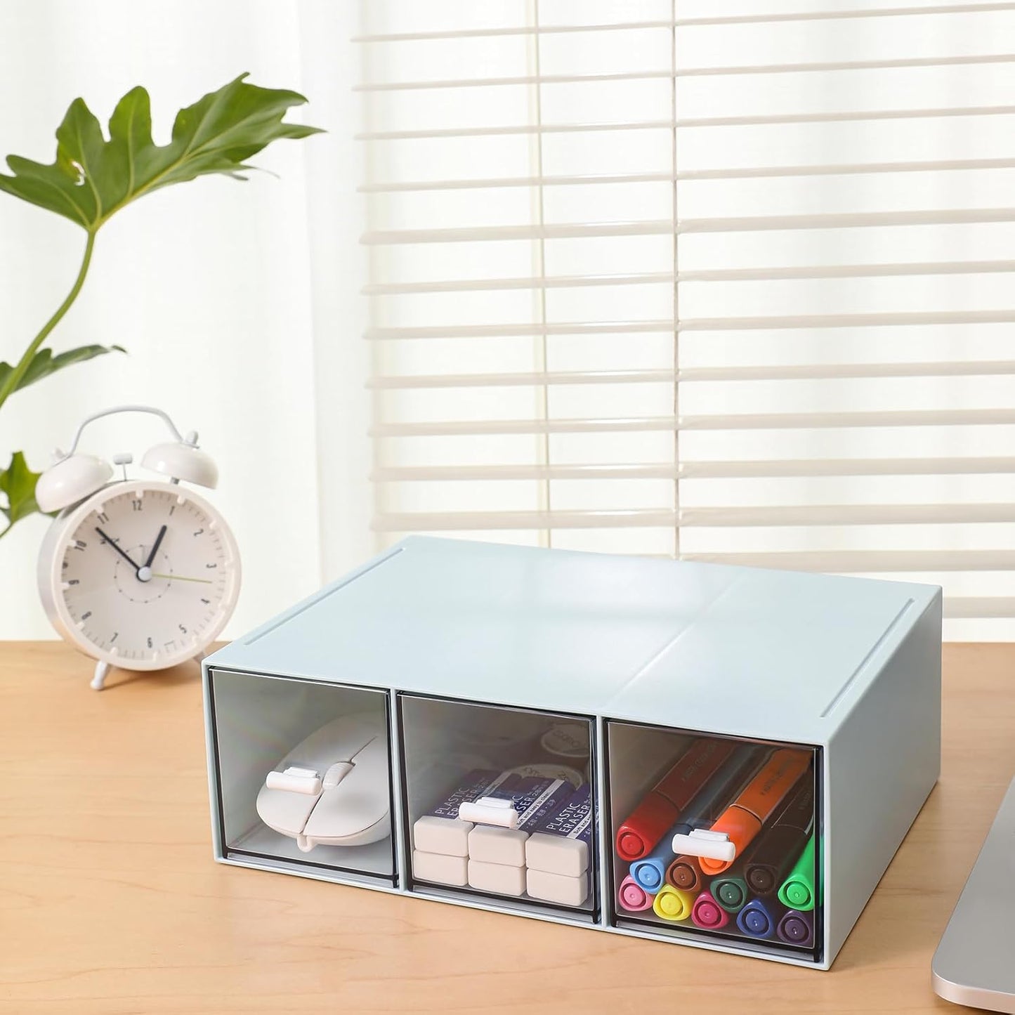 MILULUGO Plastic 3 Drawer Organizer for Cosmetic Storage, Desk Organizer, Makeup Organizer for nail polish, Lipstick, Brushes, Jewelry, Skincare, Bathroom Organization Boxes - White